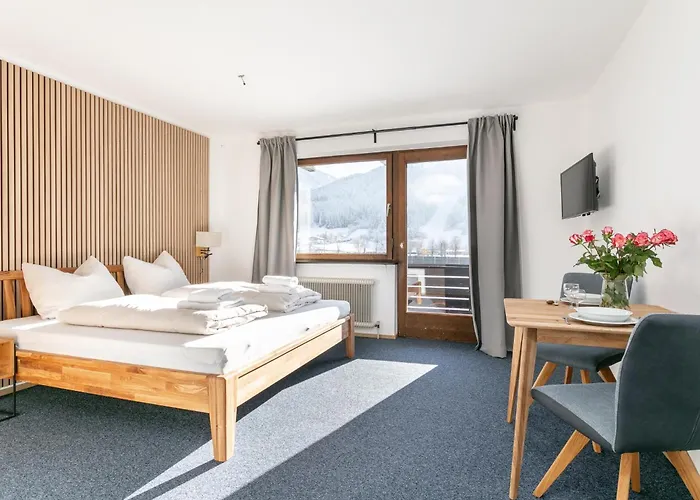 Brixen Alpin Living 11 ブリクセン イン ターレ