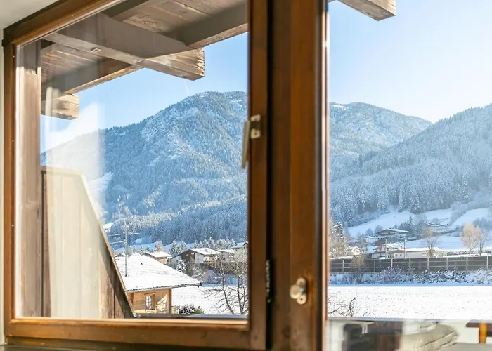 Brixen Alpin Living 11 * ブリクセン イン ターレ