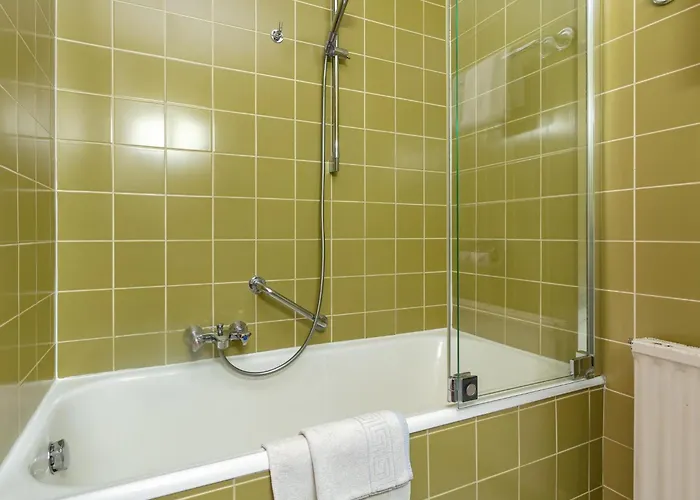 Brixen Alpin Living 11 ブリクセン イン ターレ