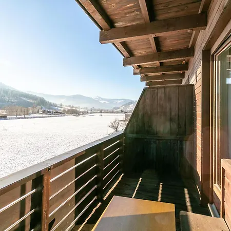 Brixen Alpin Living 11 *