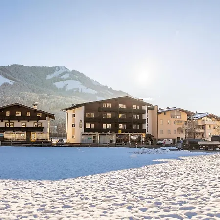 Brixen Alpin Living 11 公寓