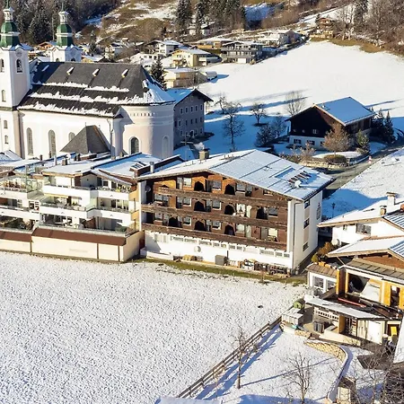 Brixen Alpin Living 11 *