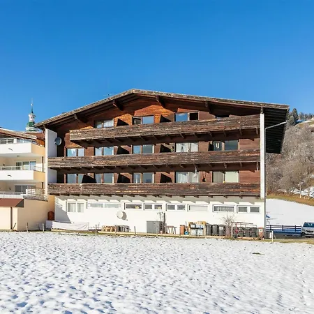 Brixen Alpin Living 11 * 布利克森塔勒