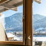 Brixen Alpin Living 11 * ブリクセン イン ターレ