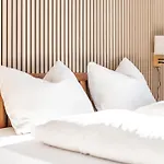 Brixen Alpin Living 11 アパート